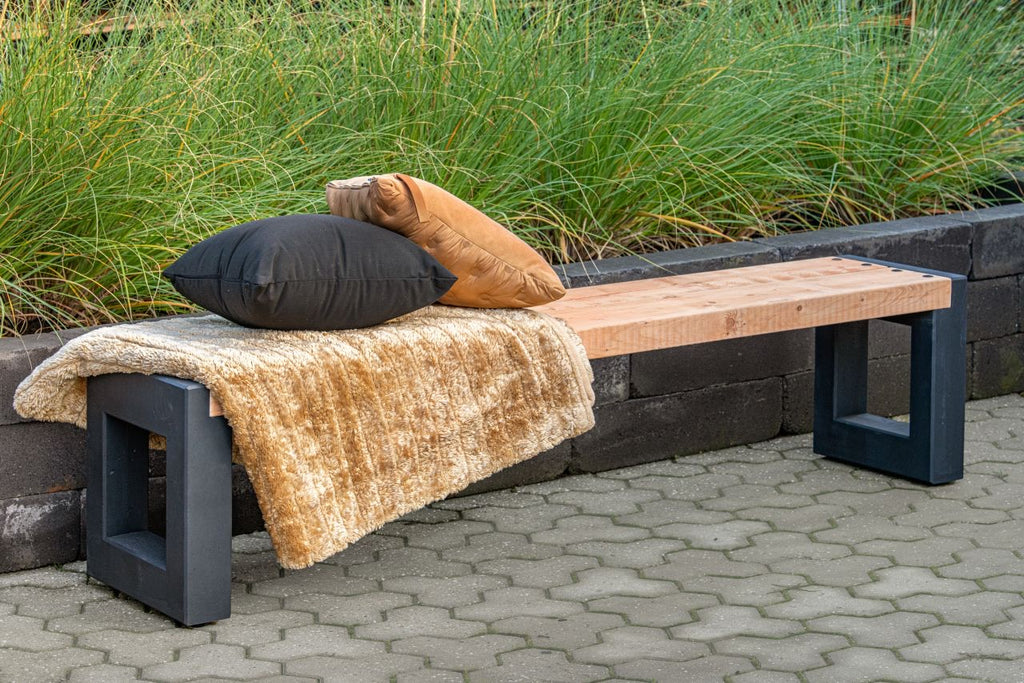 Linea Douglas Houten Bank