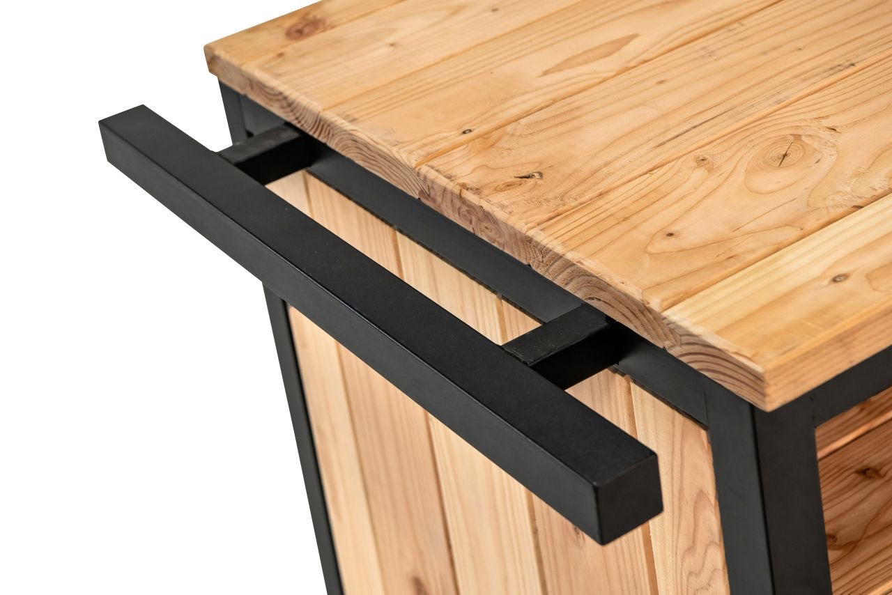 Verrijdbare houten buitenkeuken